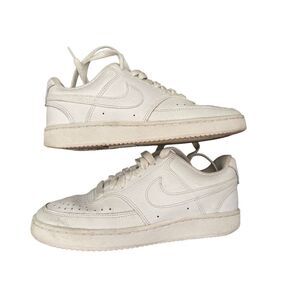 Women’s Size 6 Nike Court Vision White Leather Low Top Sneaker Streetwear Retro
